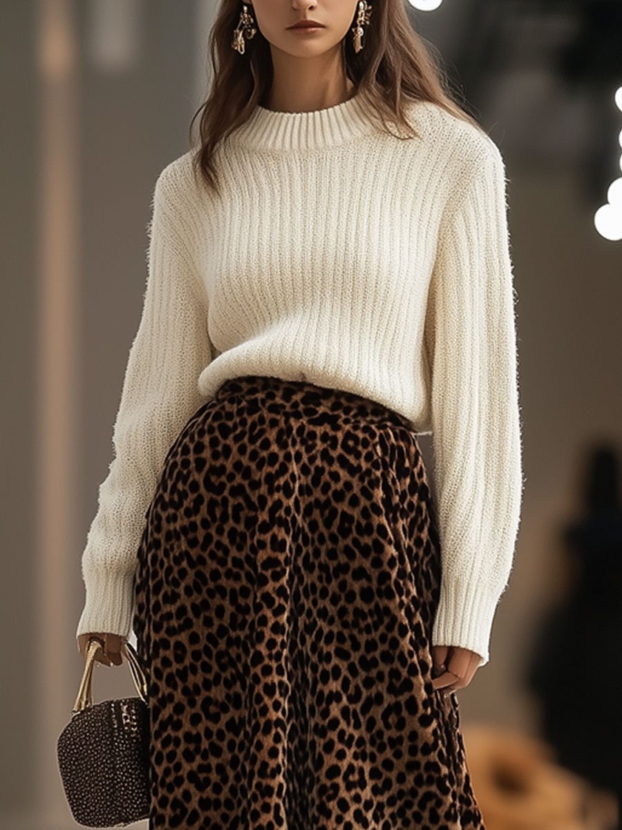 Casual Loose Retro Round Neck Sweater Velvet Leopard Skirt Set