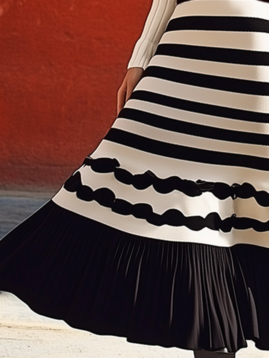 High-End Fashion Lazy Lapel Black And White Striped Maxi Dress