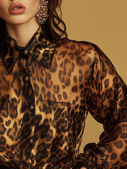 A Textured Leopard Print Chiffon Shirt That Combines Elegance and Wildness