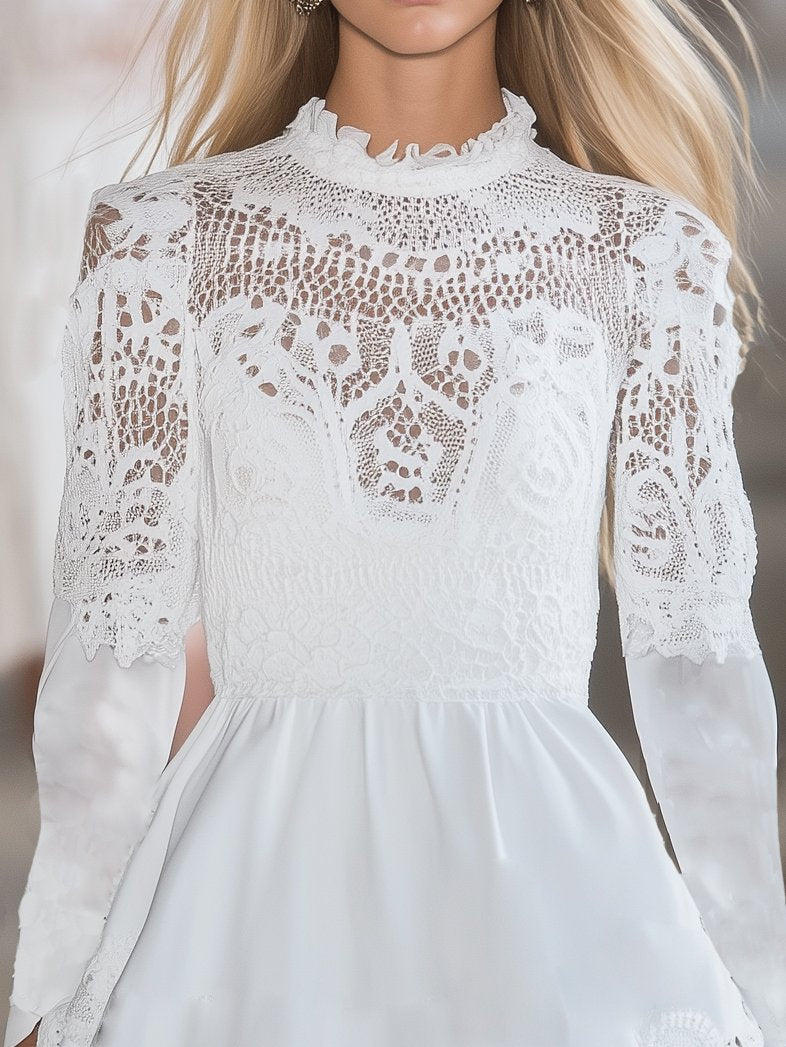 High-End Lace White Long-Sleeved Mini Dress