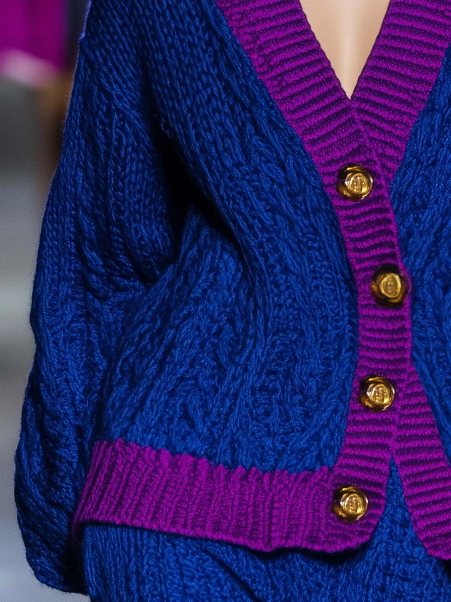 Casual Fashion V-neck Contrast Color Knitted Texture Cardigan