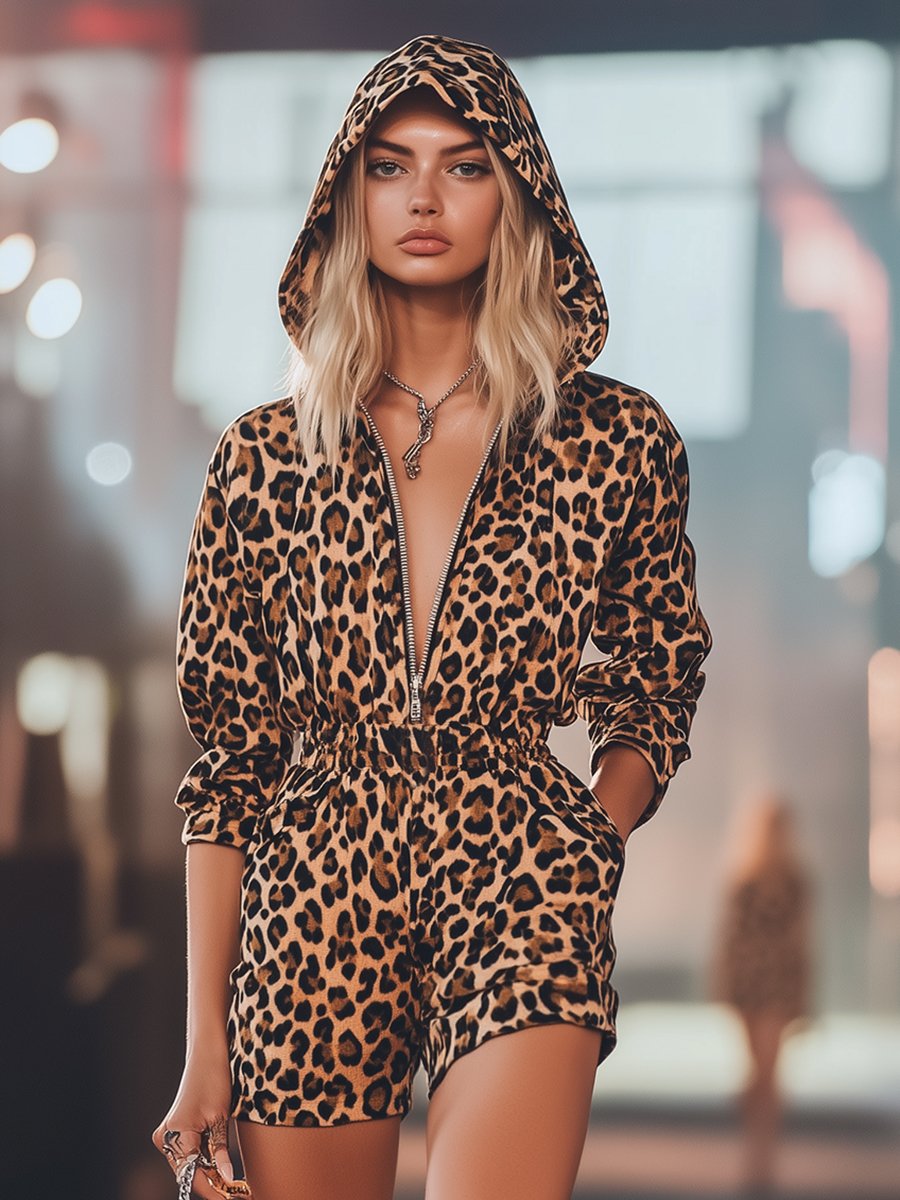 Retro And Fashionable Wild Leopard Print Hooded Short Jumpsuit