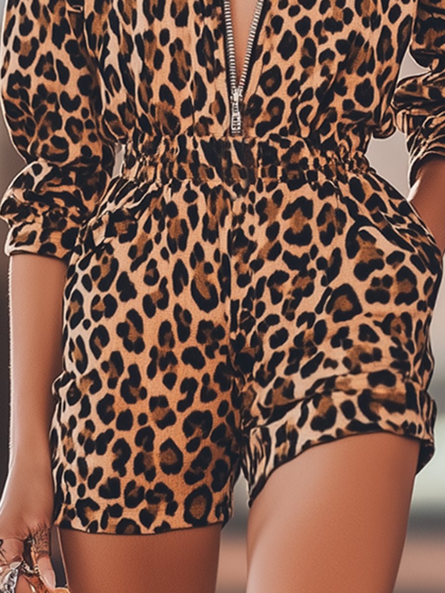 Retro And Fashionable Wild Leopard Print Hooded Short Jumpsuit