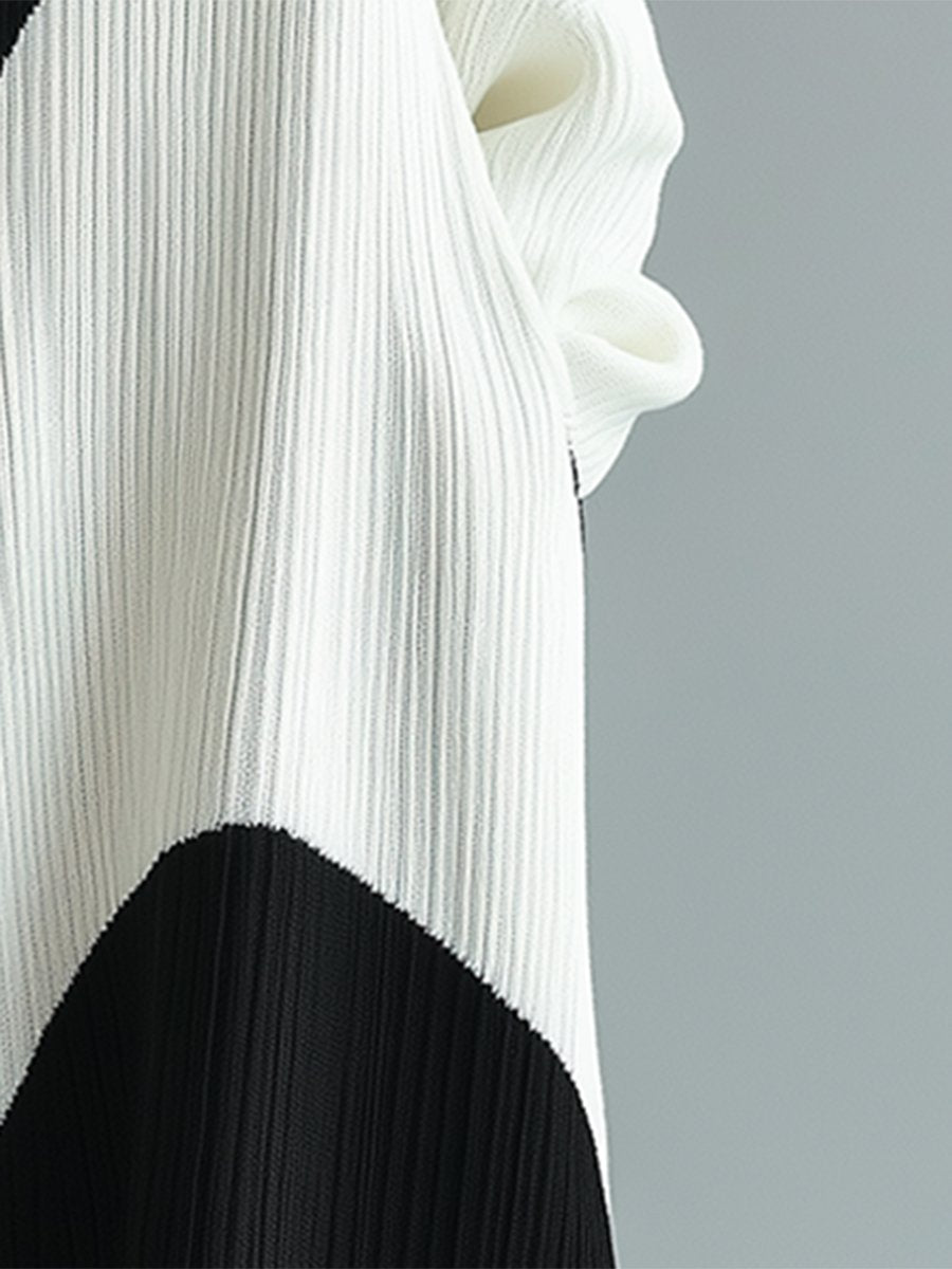 Lazy High-End Black And White Contrast Half-High Collar Pullover Knitted Dress