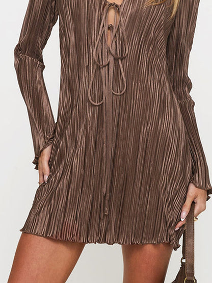 Fashion Pleated V Neck Long Sleeve Mini Dress