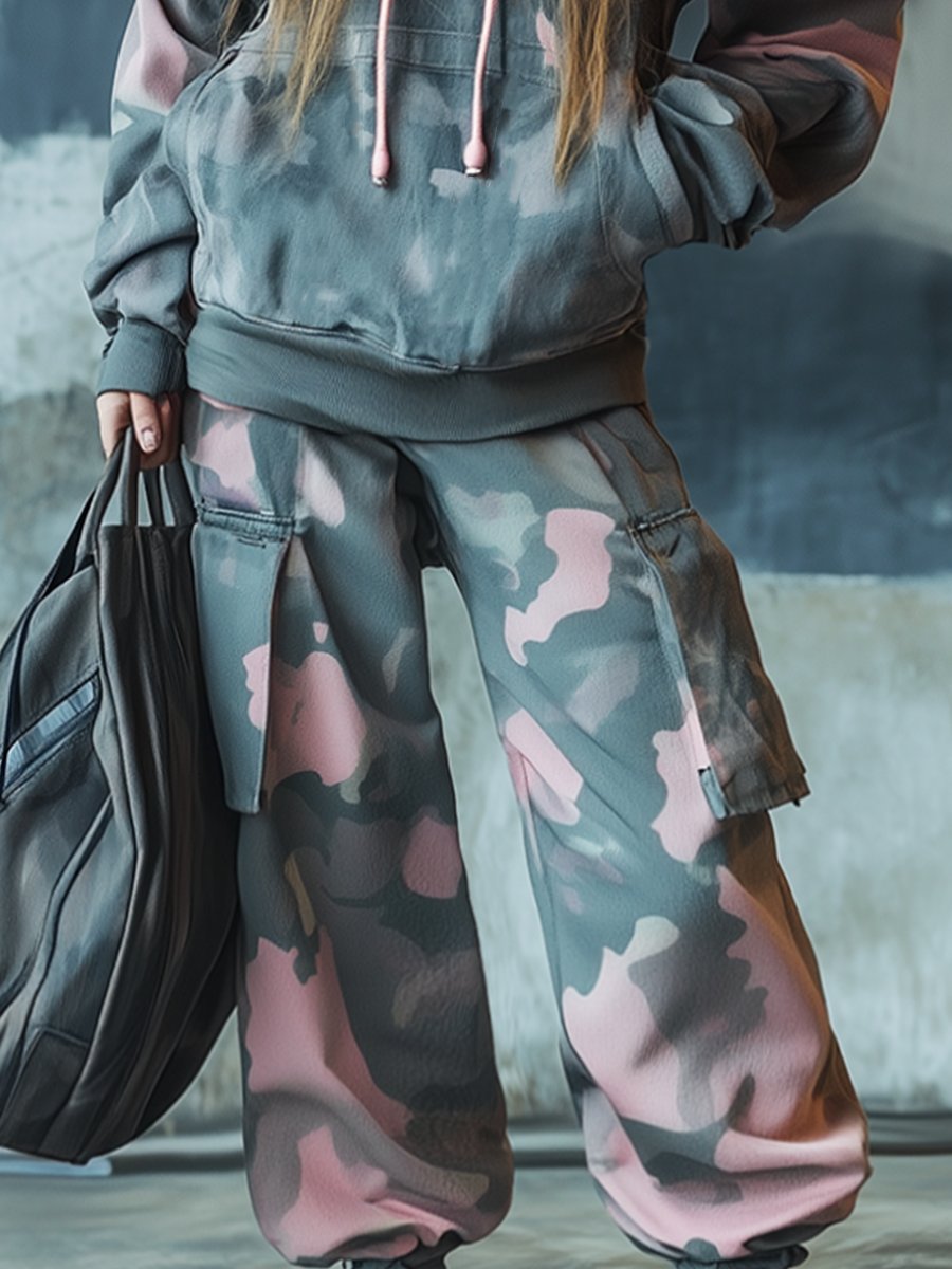 Retro Fashion Casual Hooded Big Pocket Sweatshirt and Cuffed Pants Camouflage Two-piece Set