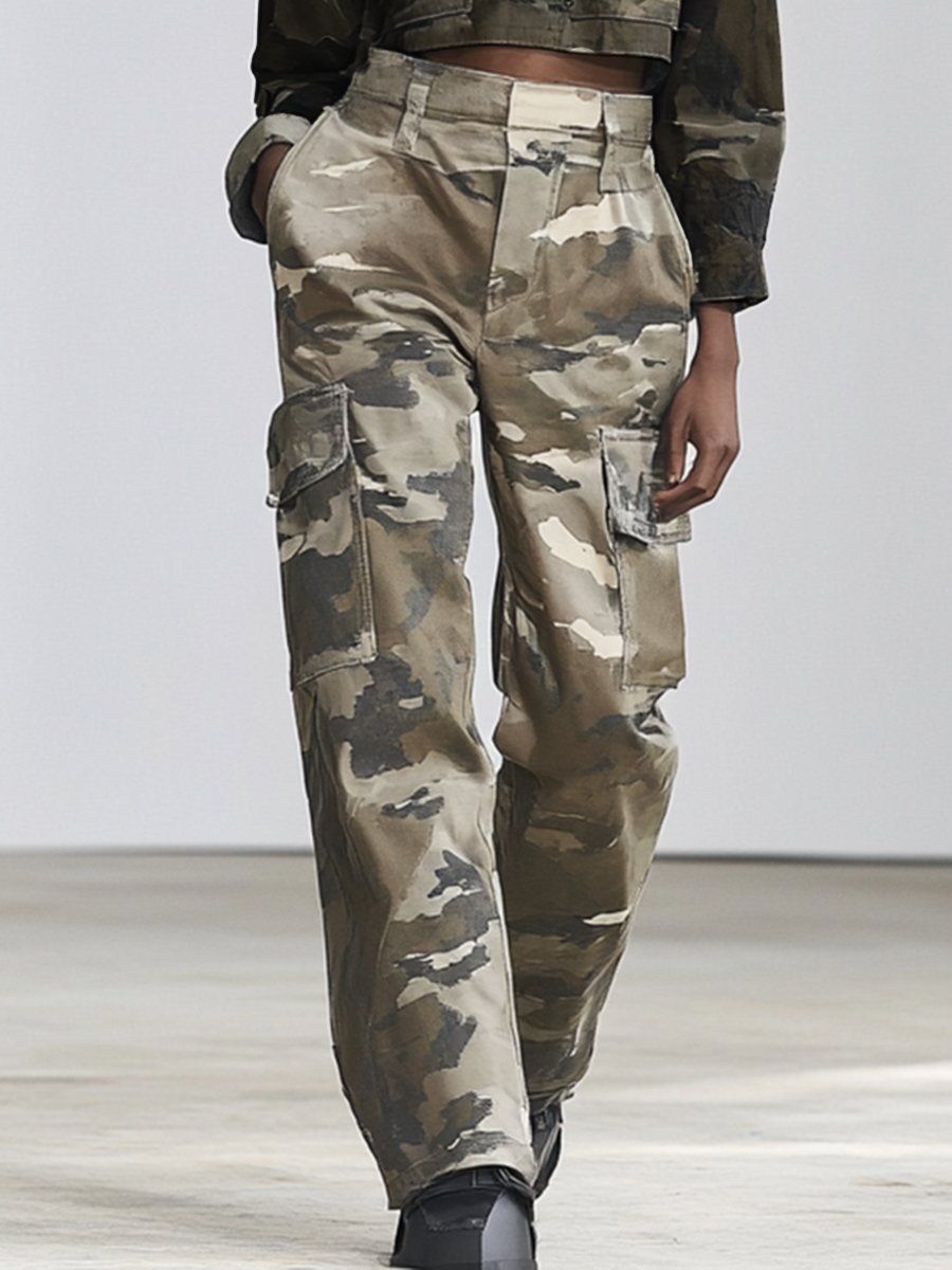 Light-colored Retro Fashion Multi-pocket Camouflage Pants