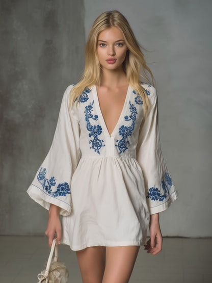 Casual And Comfortable V-neck Embroidered Flared Long-sleeved Mini Dress